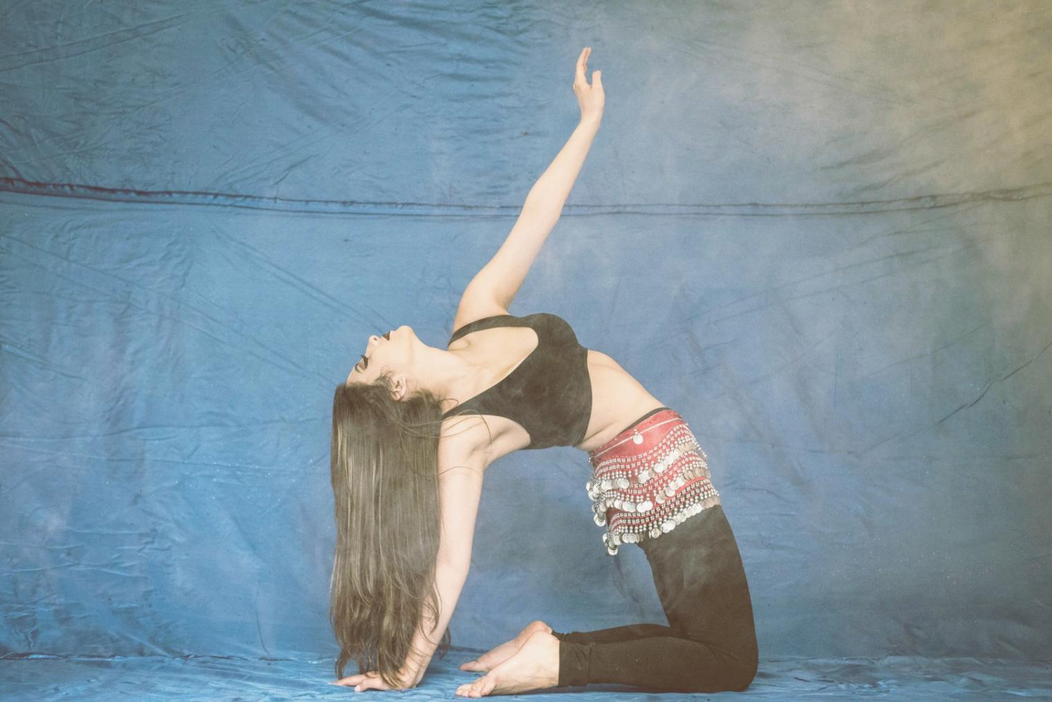 Contemporary dance performance showcasing fluid movement and artistic expression